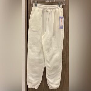 NWT Simply Blessed Womens White Marshmallow Joggers Size XS